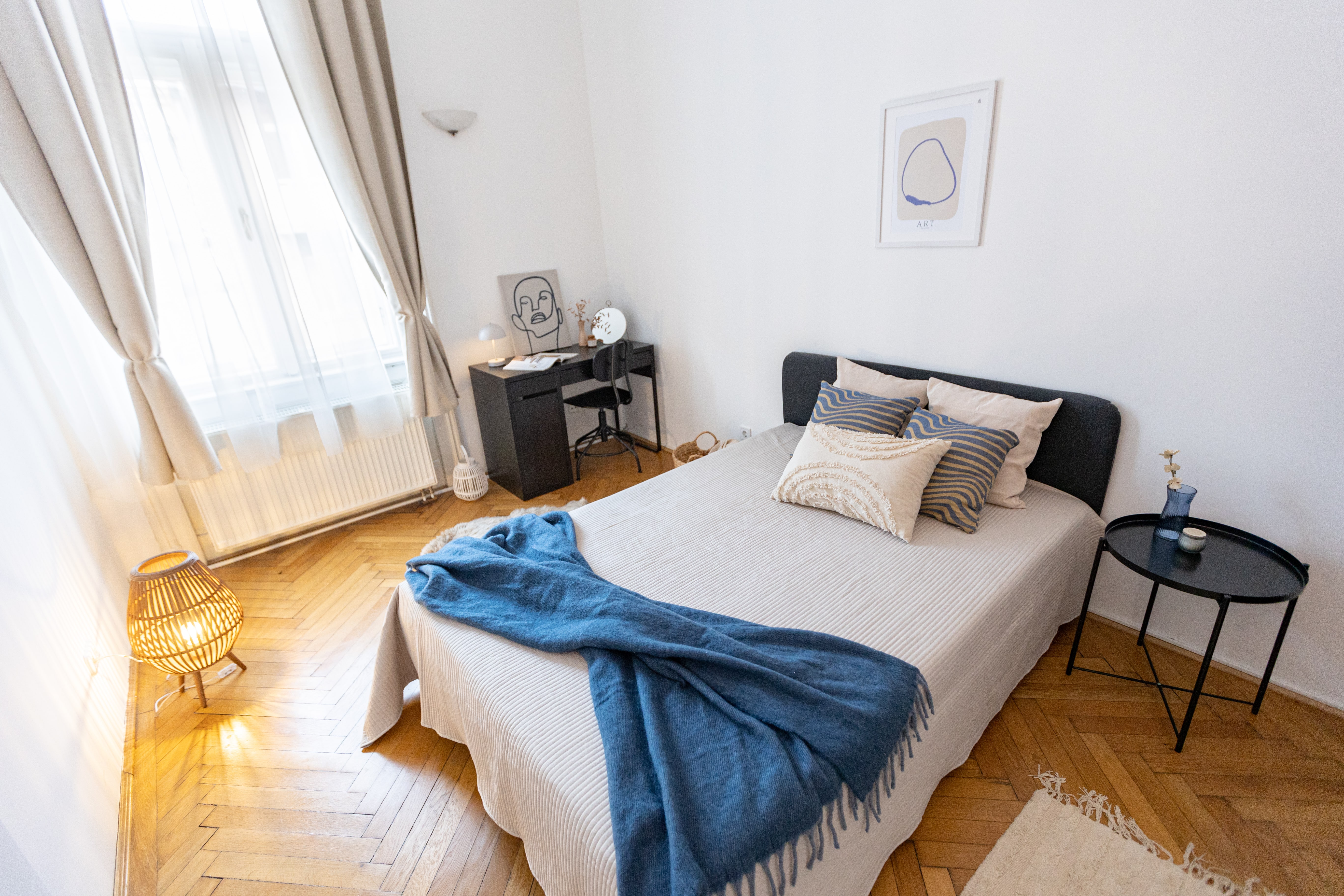 Large Private Room at Baross 15 (3F) in Budapest