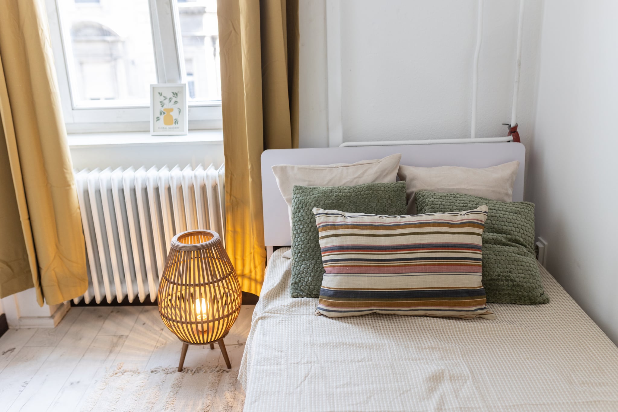 Shared Room at Thököly út 18, photo 8 of 19
