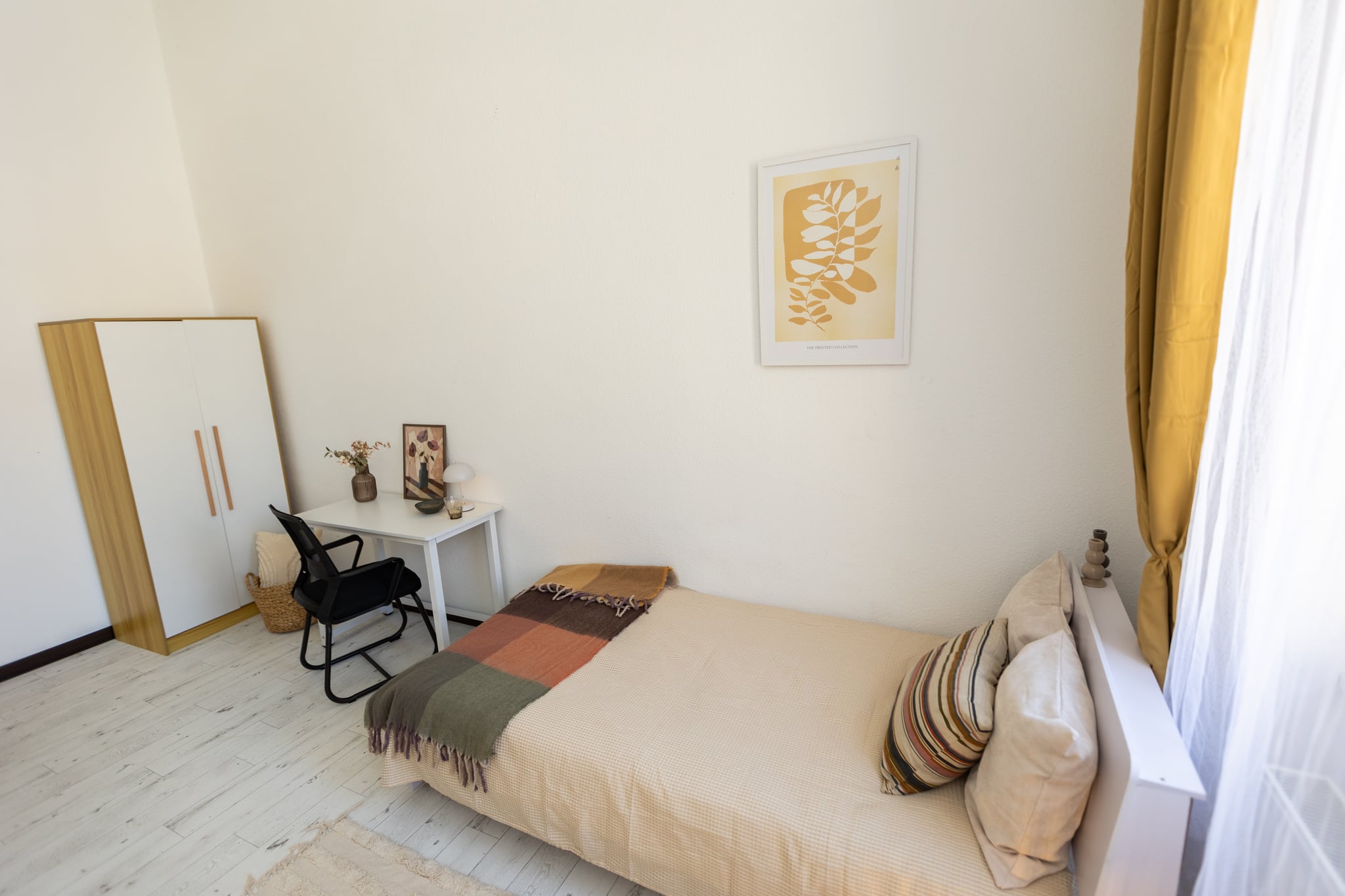 Shared Room at Thököly út 18, photo 7 of 22