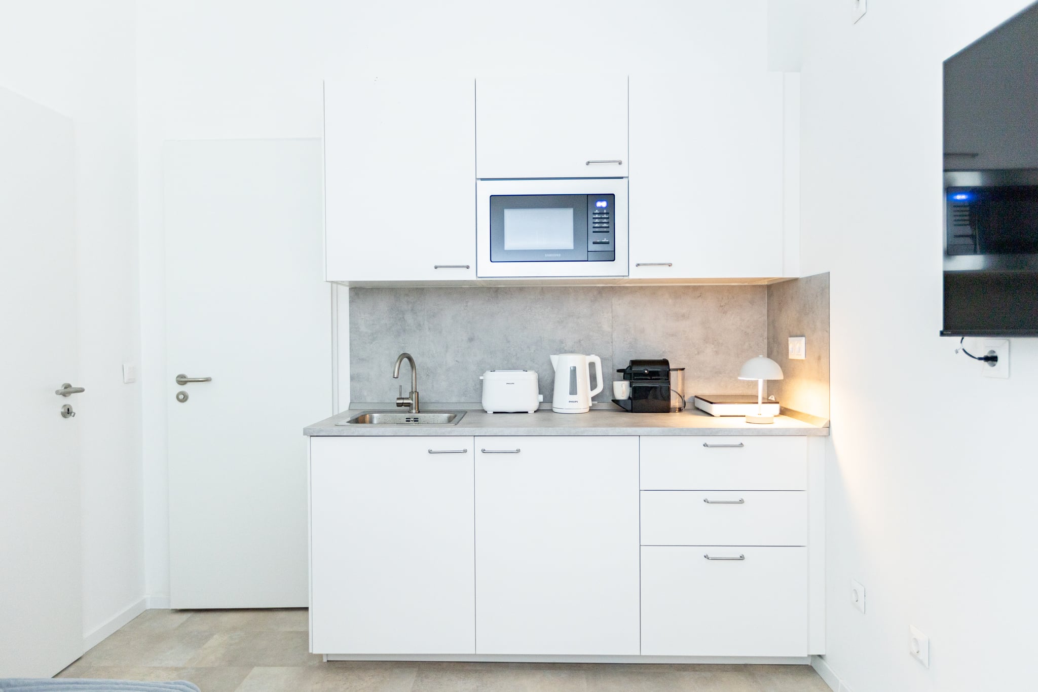 One-Bedroom Apartment at Gát utca 19, photo 3