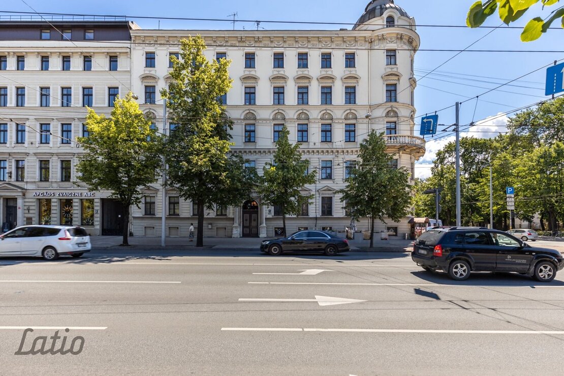 Krišjāņa Valdemāra iela 4 — 3